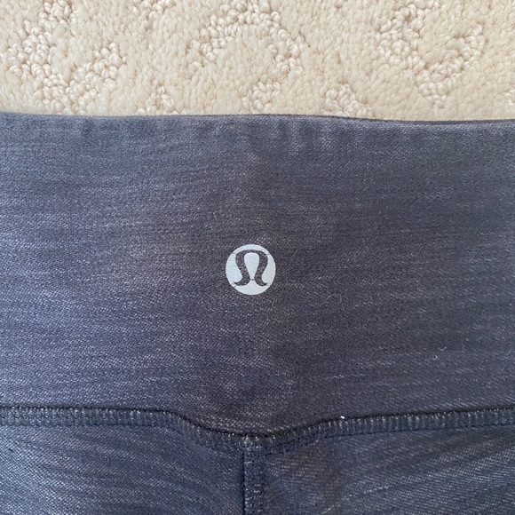 Lululemon leggings - Picture 5 of 7